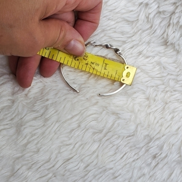 Vintage Modernist sterling open cuff - Picture 6 of 12